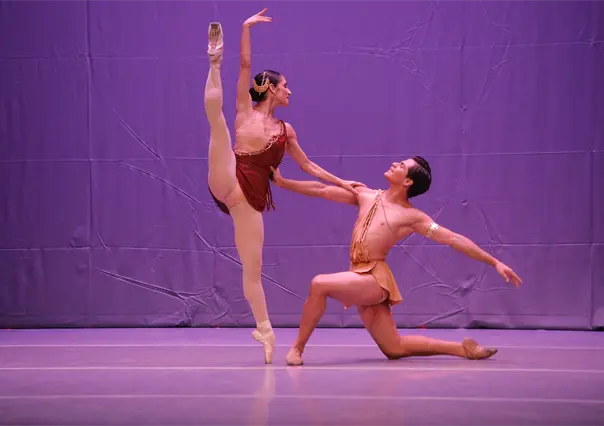 El Ballet de Monterrey hace volar el alma en el cierre de la Muestra de Teatro Escobedo 2025