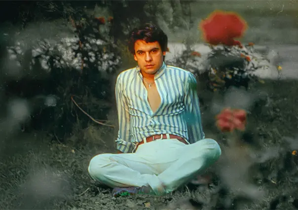 Juan Gabriel: "Debo, puedo y quiero", su historia contada a través de Netflix