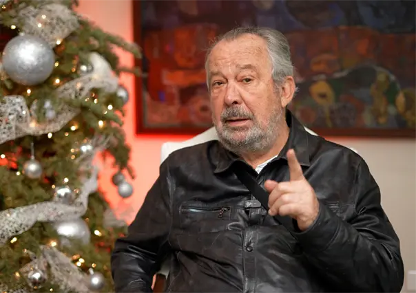 Mauricio, a secas: crónica de casa, oficina y TikTok