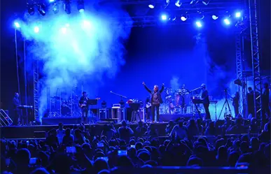 FOTOS | Festival Revueltas 2025 inicio con un lleno total de José Luis Rodríguez El Puma