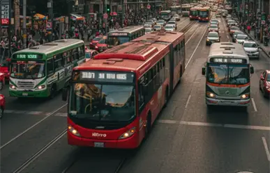 ¿Aumentará el pasaje en CDMX? Transportistas amenazan con paros y bloqueos para exigir aumento