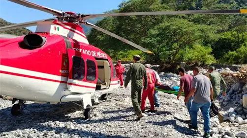 VIDEO | Despegan más de 216 toneladas de ayuda desde Edomex para damnificados de Hidalgo