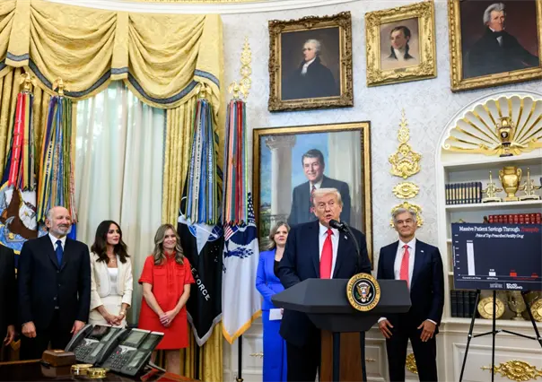 Donald Trump anuncia construcción de nuevo Salón de Baile en la Casa Blanca