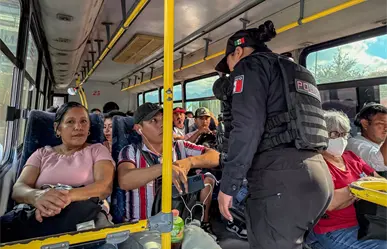 Refuerzan seguridad en transporte público de Santiago con operativo