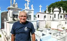 Janal Pixán 2025: la vida entre tumbas de don Sergio, sepulturero del Cementerio General de Mérida Janal Pixán 2025: la vida entre tumbas de don Sergio, sepulturero del Cementerio General de Mérida
