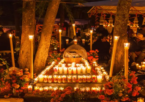 Todo sobre cuánto cuesta visitar Pátzcuaro y la isla de Janitzio en Día de Muertos desde CDMX