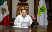 Joaquín Díaz Mena destaca aprobación y beneficios de la reforma al ISSTEY en Yucatán Joaquín Díaz Mena destaca aprobación y beneficios de la reforma al ISSTEY en Yucatán