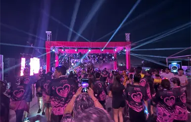 Carrera Marea Rosa Retro 2025 reunió a más de 11 mil duranguenses en apoyo a una causa