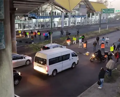 Bloqueo en Av. Central Hank González altura con Metro Nezahualcóyotl; estas son las vías alternas