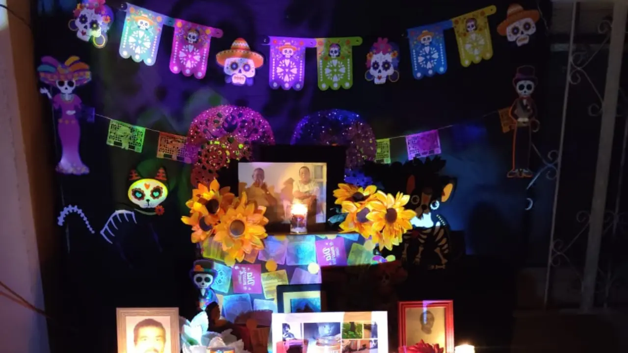 Altar de muertos paceño. Foto: Hanna Bustamante.