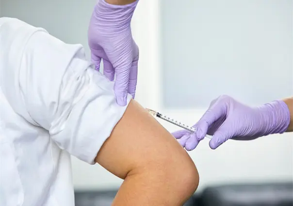 Apodaca lanza campaña de vacunación contra influenza y otras enfermedades este otoño