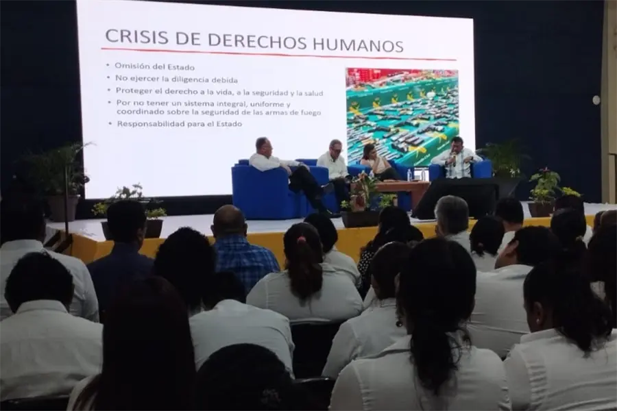 Académicos de Chiapas aseguran que las armas dañan la economía y aumentan la violencia a las mujeres