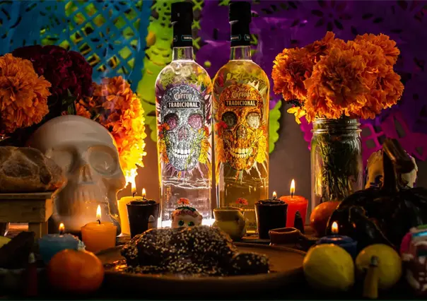 En el altar de muertos, estas son las bebidas preferidas en Tamaulipas para recordar a sus seres queridos