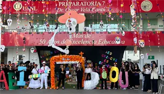 Preparatoria 7 de la UANL rinde homenaje a Cri Cri en el Día de Muertos 2025