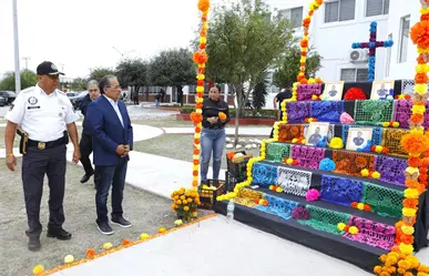 Andrés Mijes honra a policías caídos y reconoce a elementos destacados de Escobedo