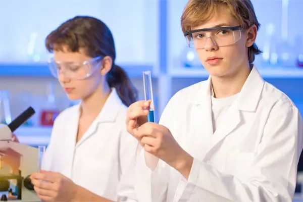 ¡Convocan a jóvenes yucatecos al programa "Impulso Científico Profesional" 2025! ¡Convocan a jóvenes yucatecos al programa "Impulso Científico Profesional" 2025!