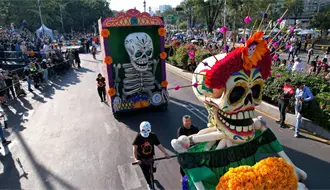Desfile de Día de Muertos en CDMX: historia, tradición y cómo James Bond influyó en este evento