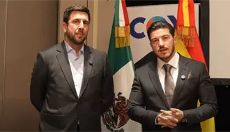 Samuel García celebra inversión millonaria de Cox Energy en Nuevo León