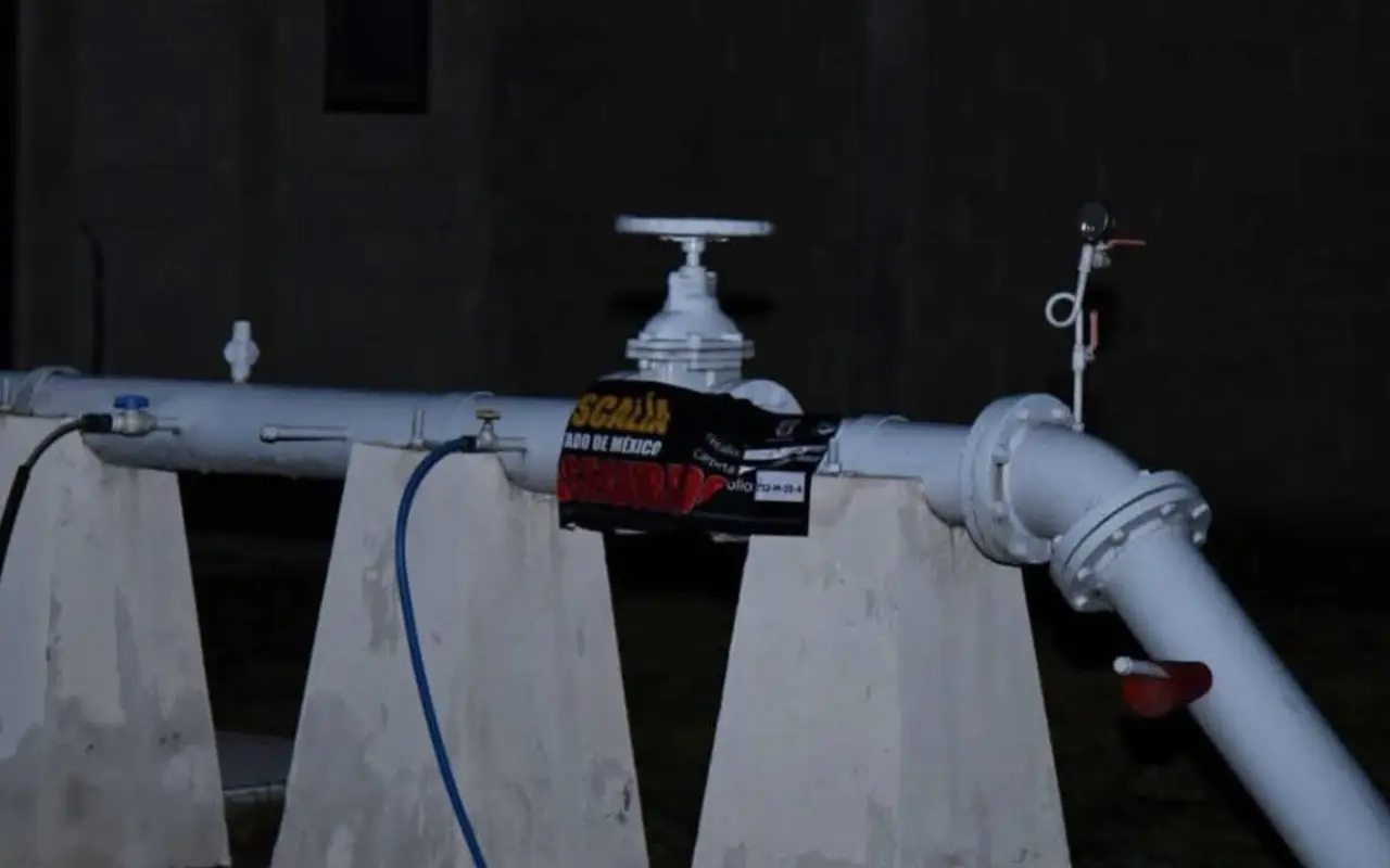 Operativo Caudal en Edomex. Foto: X/ @FiscaliaEdomex (Canva)