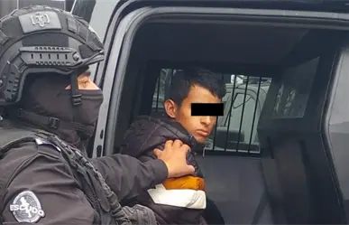 Detienen a joven en Monterrey por conducir motocicleta robada; esto informó la Policía