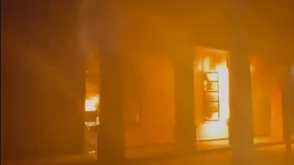 Aliados de La Mayiza incendian una vivienda en La Higuerita, en Culiacán, Sinaloa
