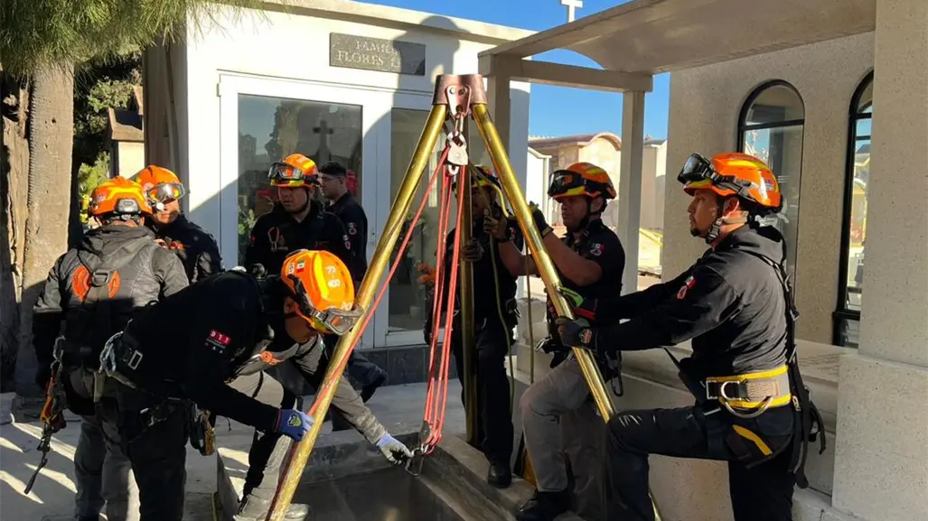 Día de Muertos 2025: Protección Civil de Nuevo León alista operativo en panteones para prevenir accidentes