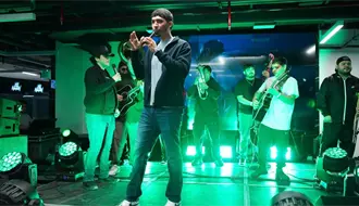 Netón Vega: 3 canciones que lo llevaron de La Paz a la cima de los Billboard