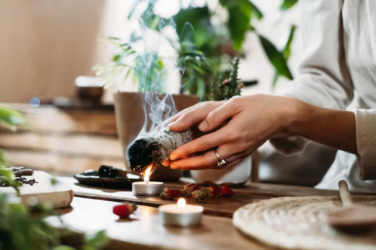 Prepararse para noviembre es esencial; despide octubre con un ritual de Feng Shui que atraiga la abundancia. Foto: Canva