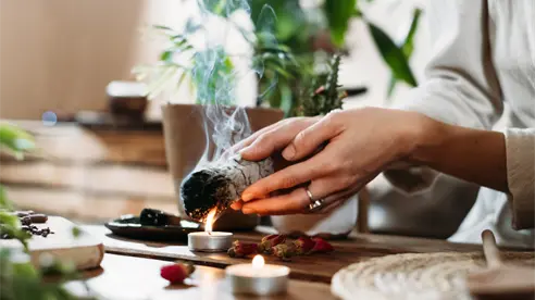 Este ritual te ayudará a cerrar octubre con éxito e iniciar un noviembre próspero Este ritual te ayudará a cerrar octubre con éxito e iniciar un noviembre próspero