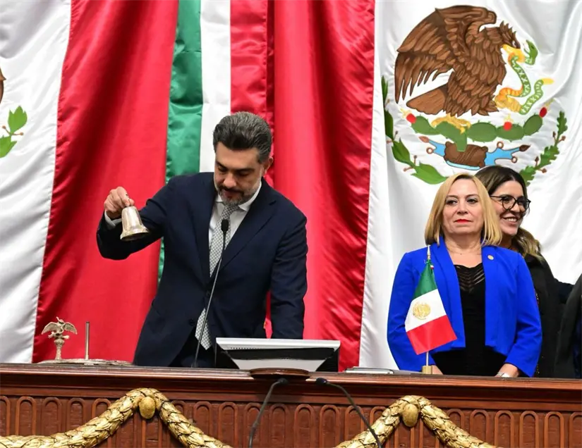 Juan Pablo de Botton Falcón en su informe. Foto: Gobierno CDMX
