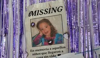 FOTOS | Montan exposición calaverita con víctimas de infanticidio en Ecatepec