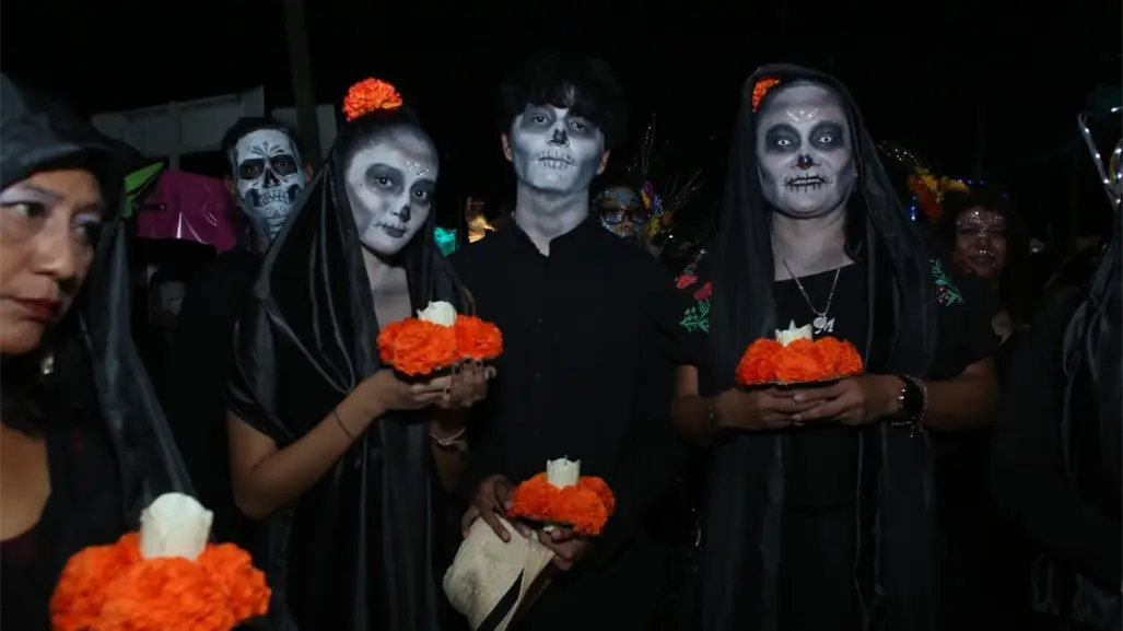 Así se vivió el Paseo de las Ánimas en Kanasín, las calles se llenaron de color y tradición