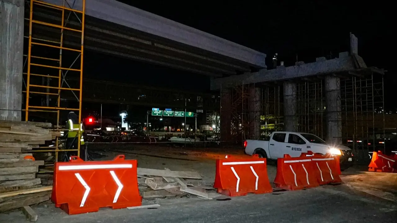 Obras en la carretera Nacional. Foto: Gobierno de Monterrey