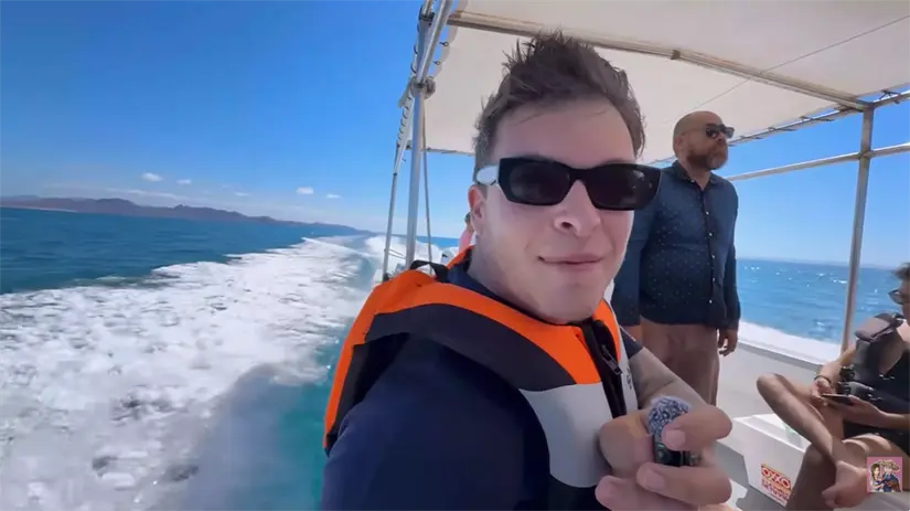 imagen recuadro Foto: Cygnus y Romantic Vlogs / Facebook.