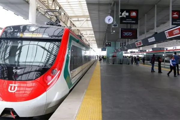 Tren El Insurgente de Observatorio a Toluca ya tiene fecha de inauguración y este será el costo del viaje completo Tren El Insurgente de Observatorio a Toluca ya tiene fecha de inauguración y este será el costo del viaje completo