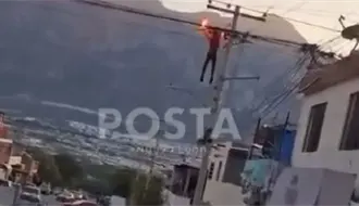 VIDEO| Vecinos captan momento en que hombre se electrocuta y cae de poste en Santa Catarina