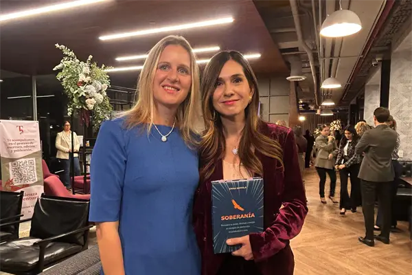 Lucía Todd impulsa el lanzamiento de "Soberanía", un libro sobre poder personal y equilibrio emocional Lucía Todd impulsa el lanzamiento de "Soberanía", un libro sobre poder personal y equilibrio emocional
