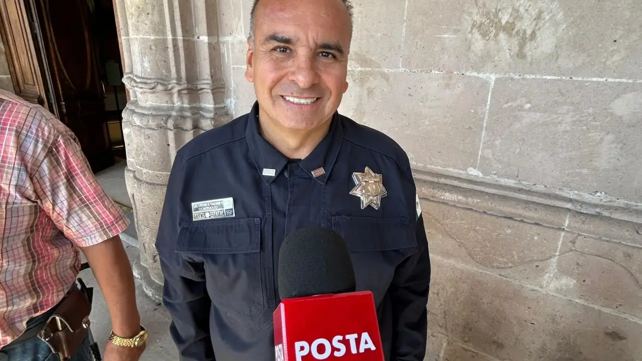 Óscar Galván, secretario de Seguridad Pública, informó sobre el operativo especial de Halloween . | Foto: Alejandro Ávila.