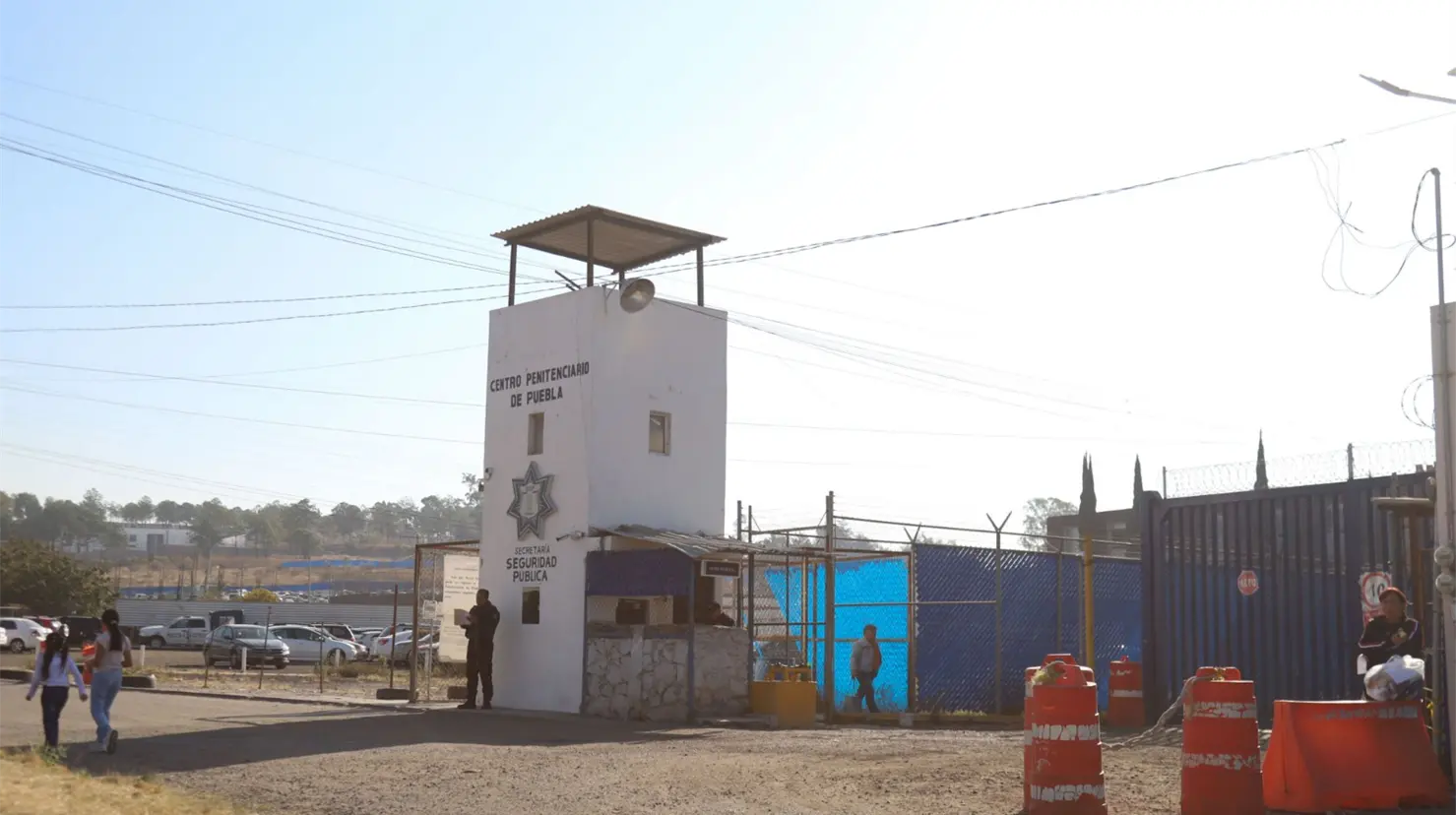 Presos de Puebla hacen fiesta con mujeres y cervezas en cárcel de San Miguel. Foto: Archivo Jafet Moz