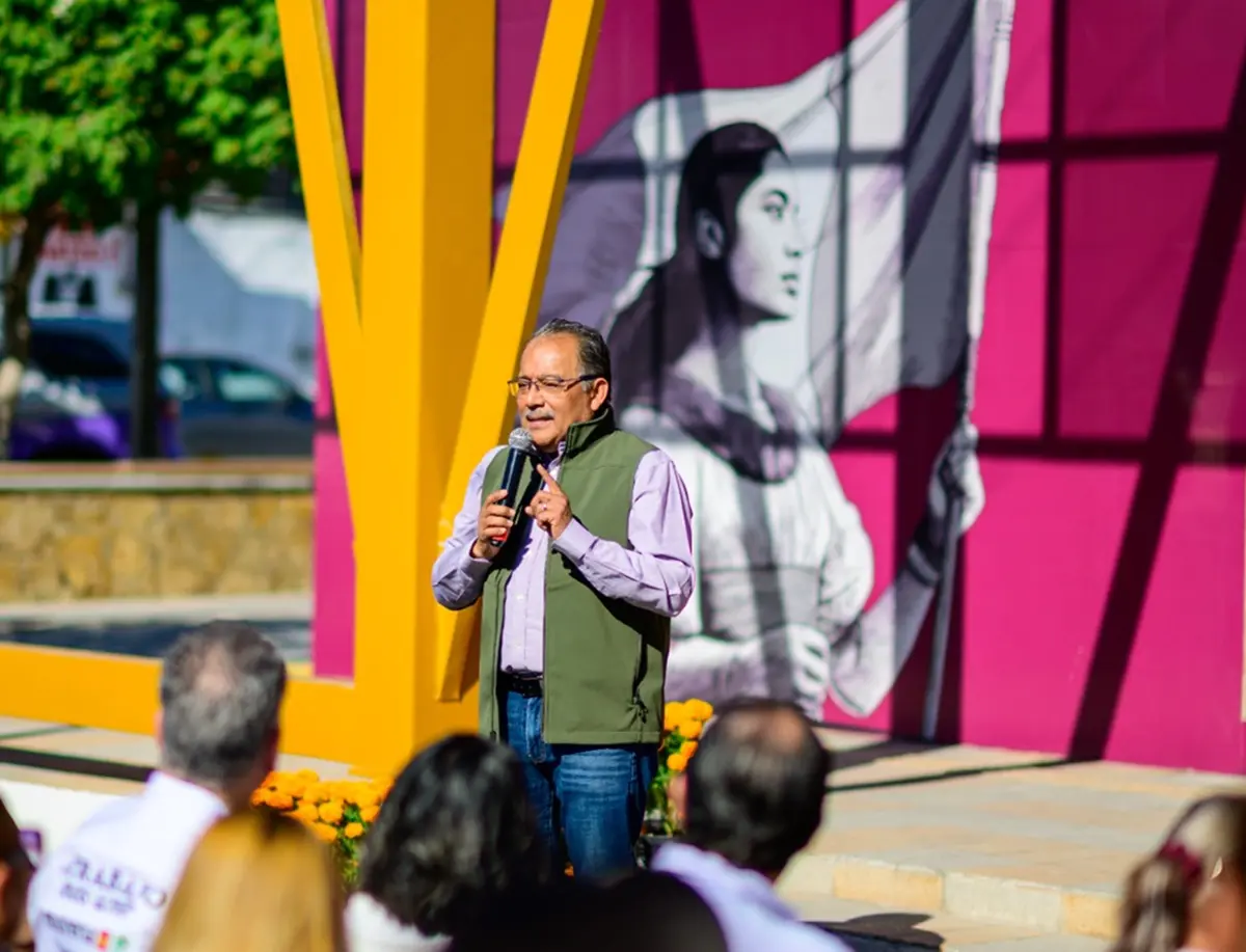 El alcalde de Escobedo, Andrés Mijes, anunció que el Centro Libre ofrecerá a las mujeres atención psicológica, asesoría legal y talleres de capacitación para la autonomía económica. Foto: Gobierno de Escobedo