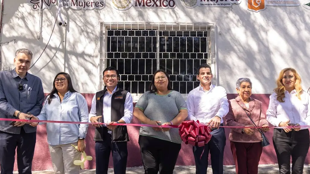 Félix Arratia inaugura Centro Libre para fortalecer derechos y empoderar a mujeres