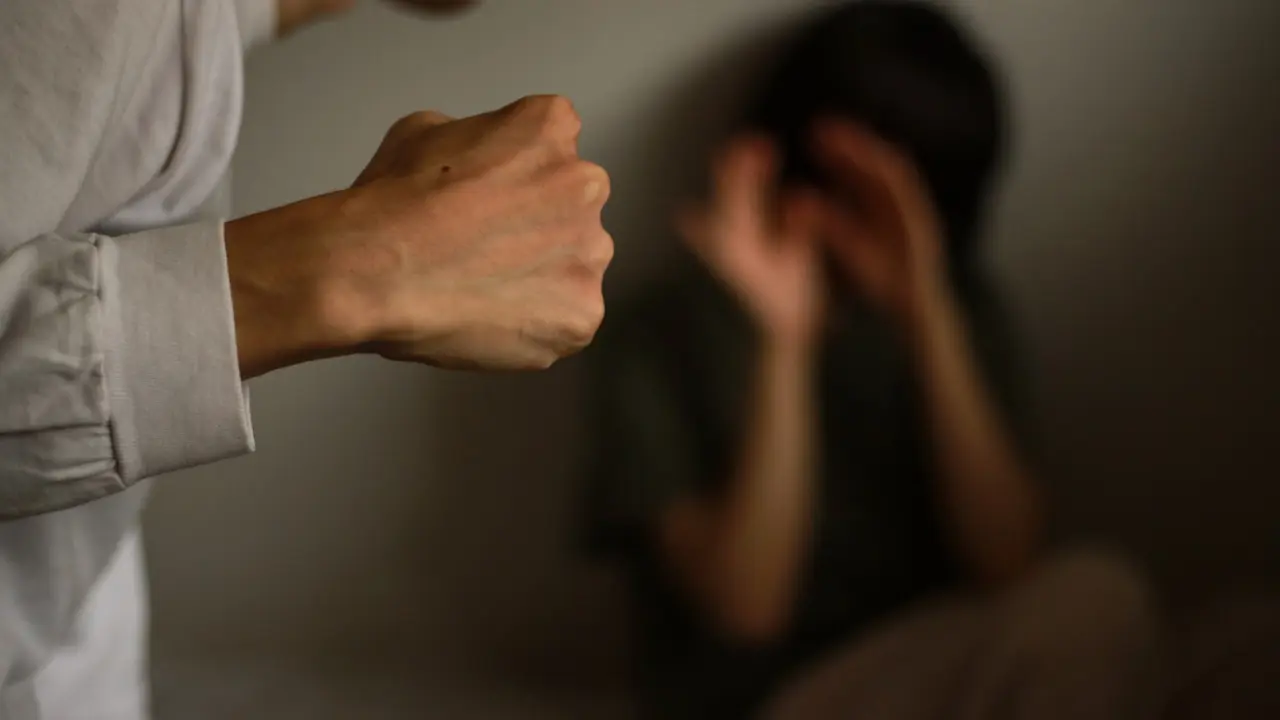 Siguen las torturas por prestamistas en Tultitlán. Foto: Canva