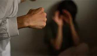 VIDEO | Hombre es torturado por prestamistas en Edomex tras no pagar a tiempo su deuda