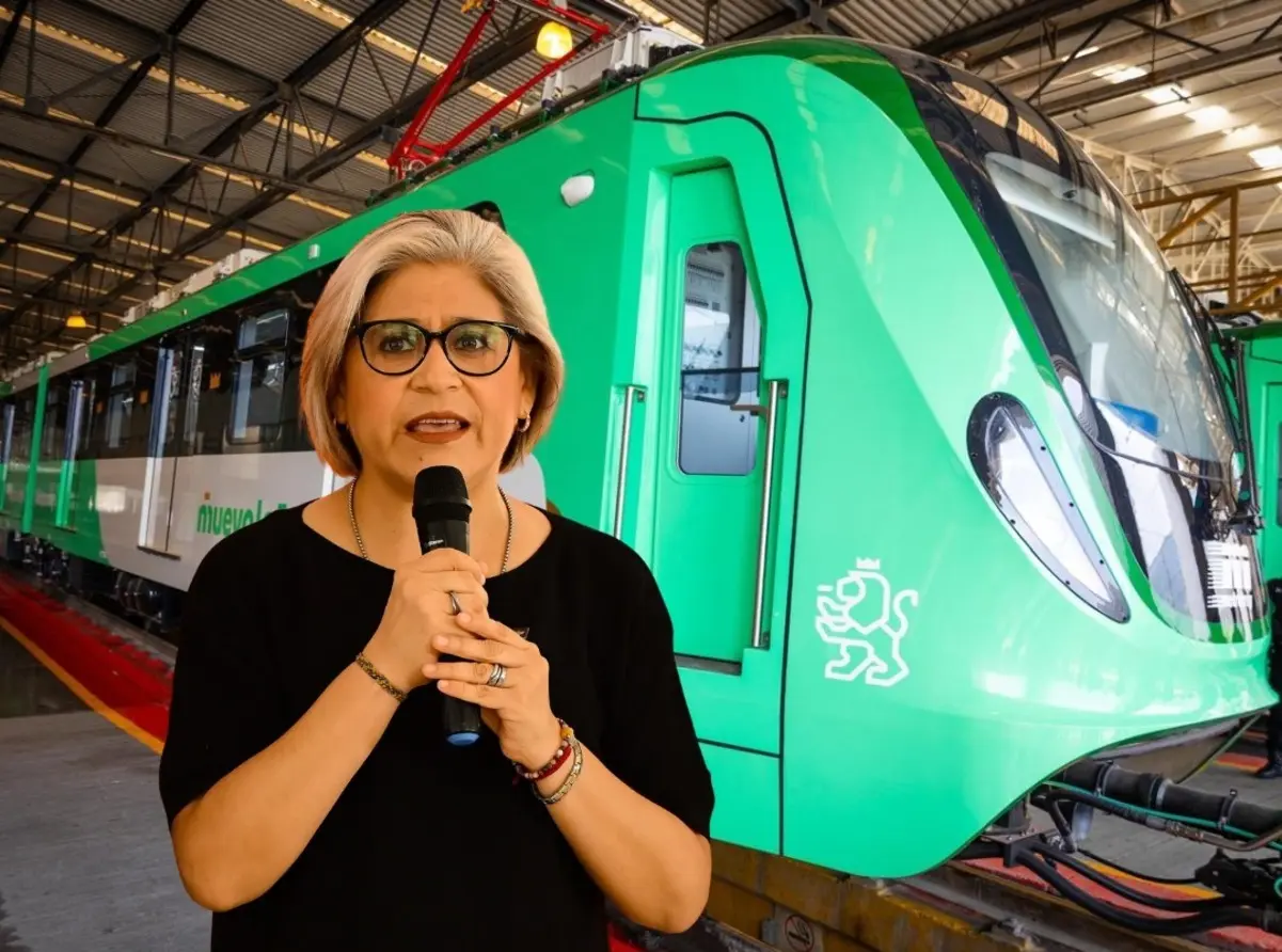 Pámanes detalló que el Municipio de Monterrey tuvo conocimiento de la situación gracias a cinco reuniones que sostuvo con la Secretaría de Movilidad en agosto y octubre. Foto: Canva/POSTA Archivo.