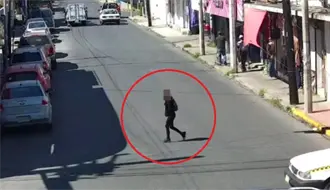 Niña se escapa de su casa y es rescatada por la policía en el centro de Monterrey