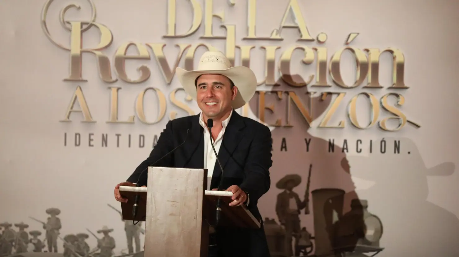 El gobernador Manolo Jiménez destacó las obras en Coahuila durante octubre. (Fotografía: Gobierno de Coahuila)