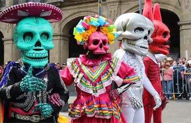 FOTOS | Así se vive el desfile de Día de Muertos 2025 en CDMX