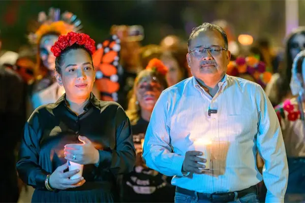 Día de Muertos: luces, música y tradición llenan las calles de Escobedo