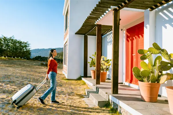 Rentar en BCS ya cuesta más que en CDMX y Nuevo León: estos son los valores mínimos