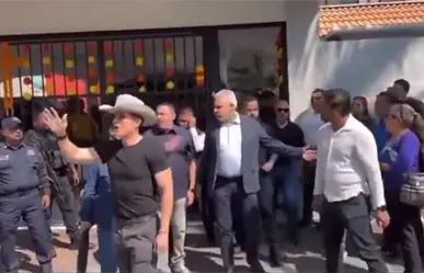 Corren al gobernador Alfredo Ramírez Bedolla del funeral de Carlos Manzo